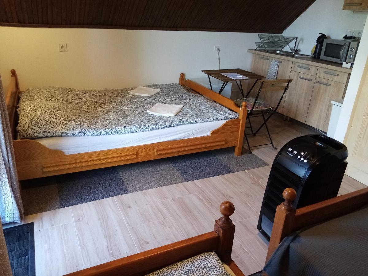 Vagabund Vendeghaz Villa Etyek Ngoại thất bức ảnh