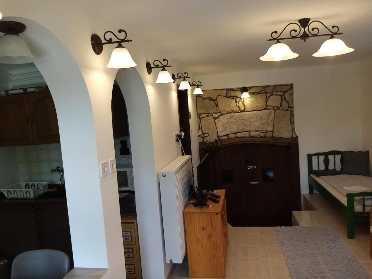 Vagabund Vendeghaz Villa Etyek Ngoại thất bức ảnh