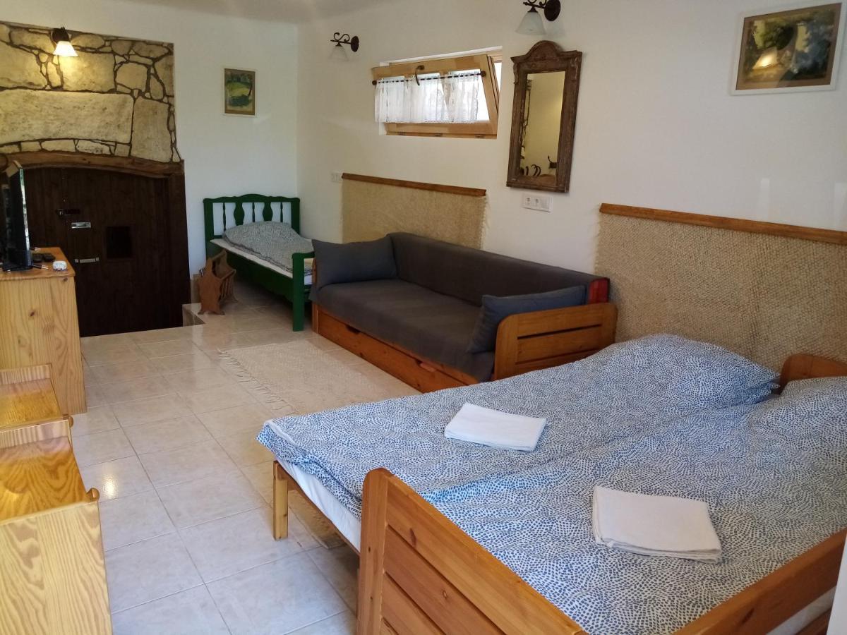 Vagabund Vendeghaz Villa Etyek Ngoại thất bức ảnh